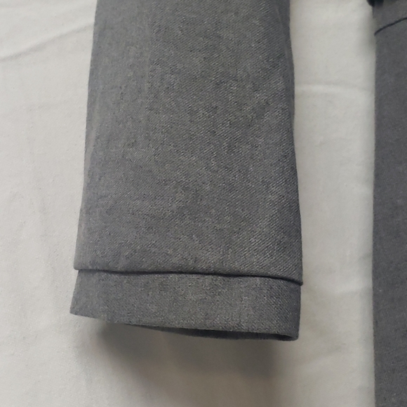 Dress - Picture 4 of 5